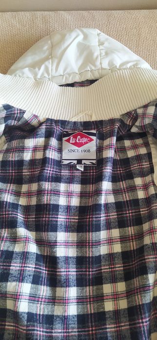 Елеци Lee Cooper