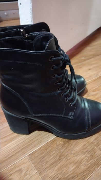 Зимние сапоги женские