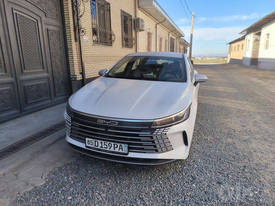 BYD чазор срочно сотилади .
