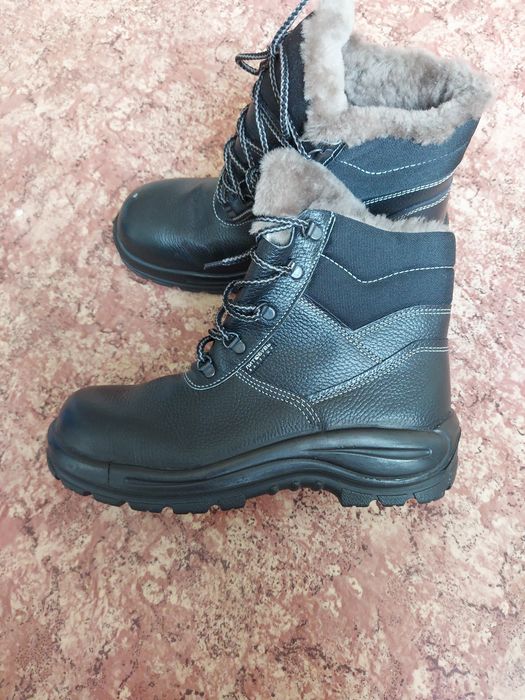 Ботинки рабочие зимние