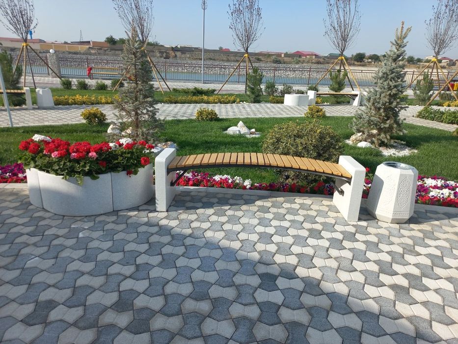 Скамейка урна клумба кашпо вазон благоустройство