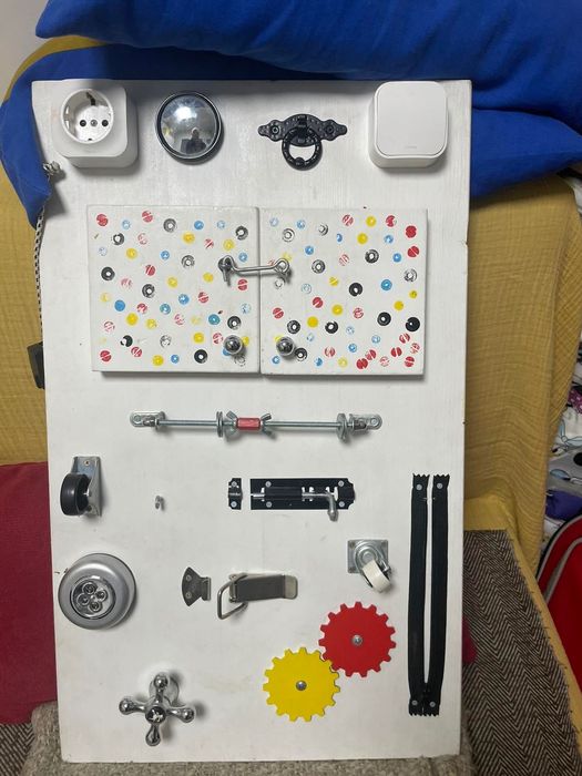 Детски бизиборд Liskotoys