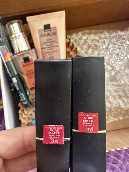 Дамска Козметика