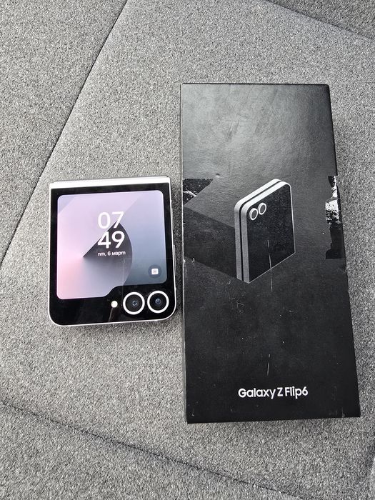Samsung z flip 6