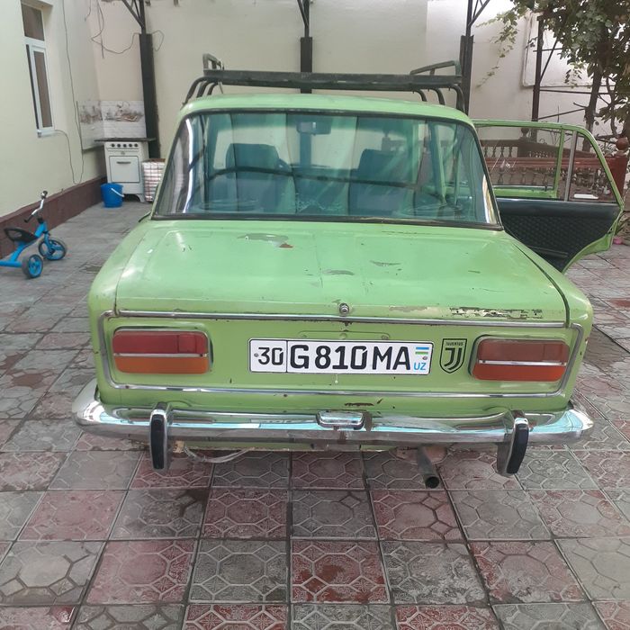 Жигули срочно сотилвди