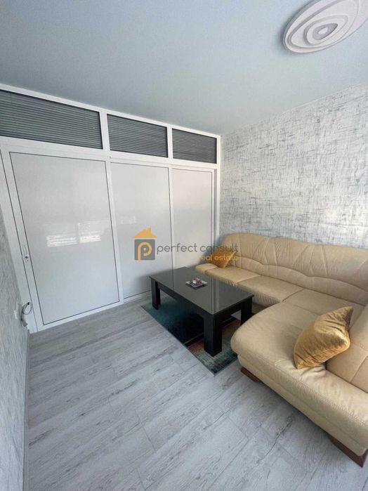 Двустаен апартамент в Южен