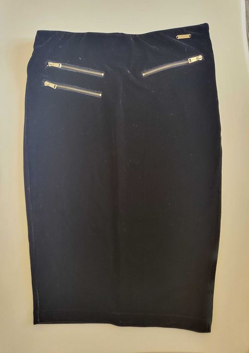 Черна пола Guess