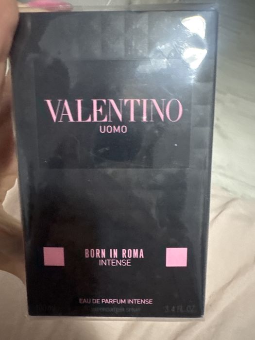 Мъжки парфюм Valentino.
