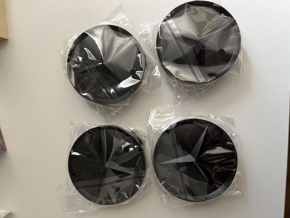 Капачки за Мерцедес-бенз