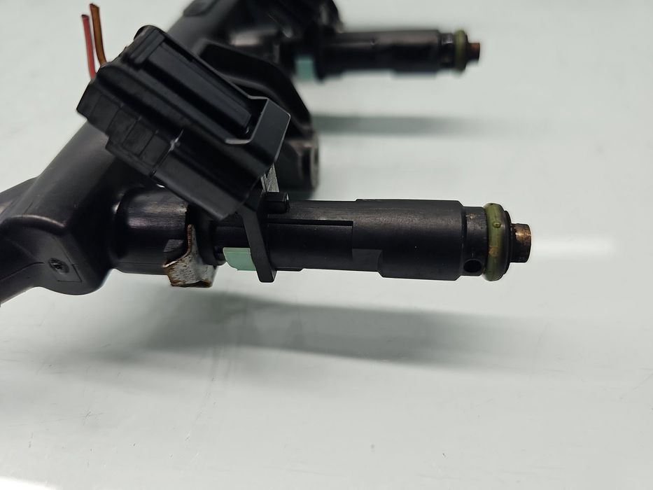 Rampa injectoare Volkswagen Polo (9N) [Fabr 2001-2008] 03D133319J 1.2