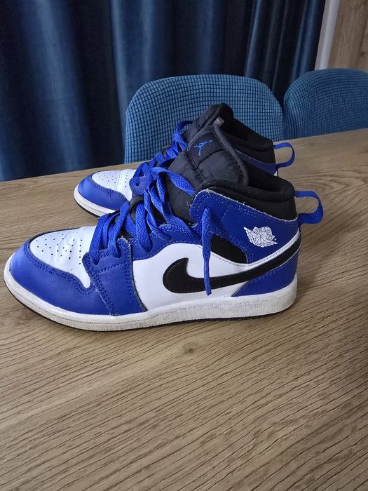 Vand Nike Air Jordan 1 marimea 34