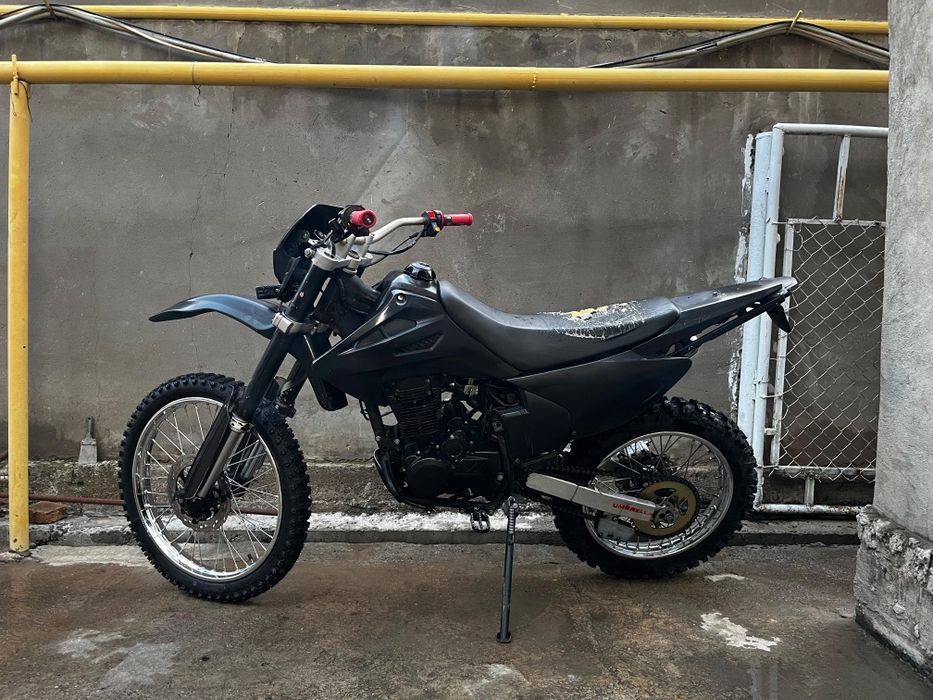 Мотоцикл Эндуро 06