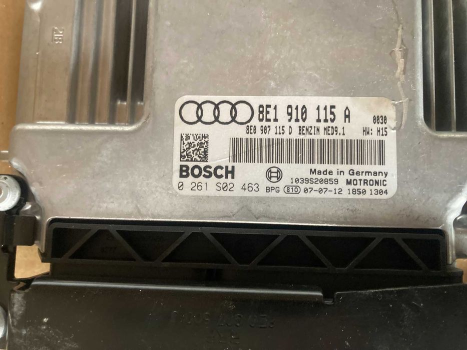 Компютър еку ecu електронен блок двигател Ауди А4 2.0тфси
