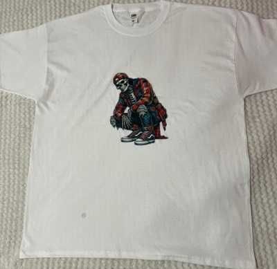 Нови мъжки тениски и блузи с щампа