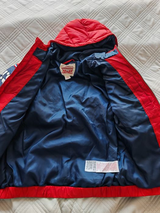 Намалено Ново зимно яке Levi’s, 158-164 см.