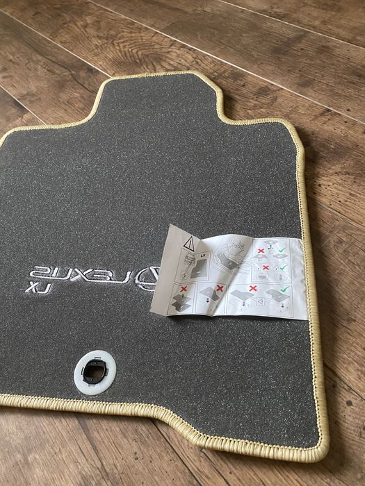 Оригинальные коврики Lexus lx