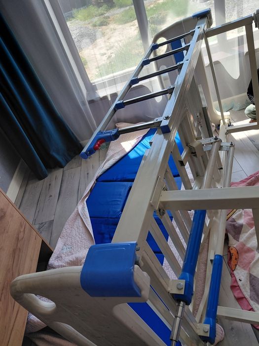 Продам кровать медецинский