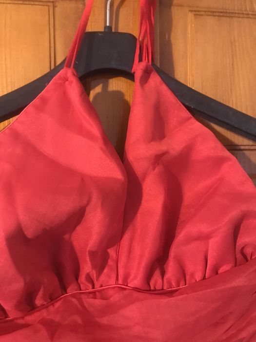 Разкошни рокли Nicole colection