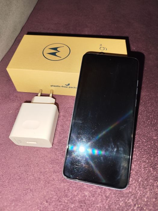 Продавам Gsm Motorola g84 5G