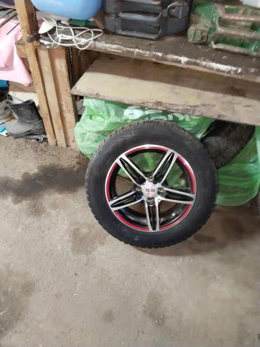 Резина 4 от Hokiah R 14