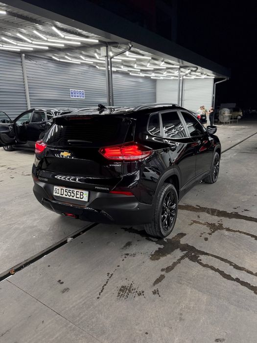 Chevrolet tracker 2