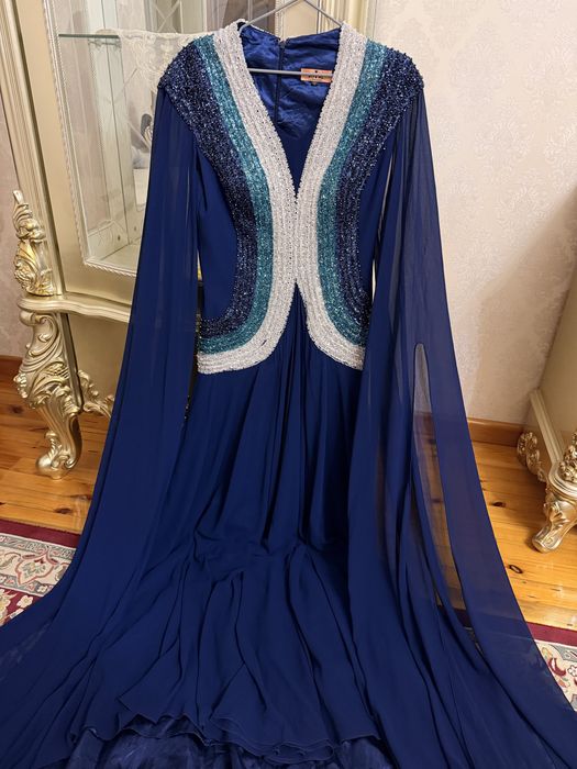 Платье новое с биркой