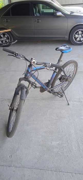 Велосипед черный