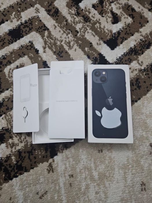 Айфон 13   128гб