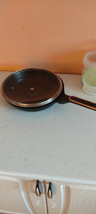 Продам дёшево посуду