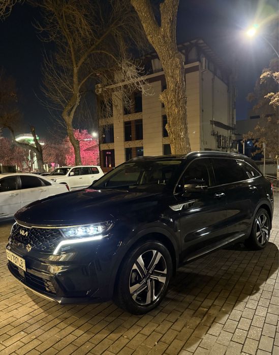 Продаю автомобиль KIA Sorento