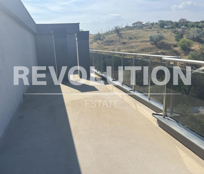 Дава се под наем Двустаен апартамент в Варна, Кайсиева градина - 70 кв.м за 450 € - Снимка #4