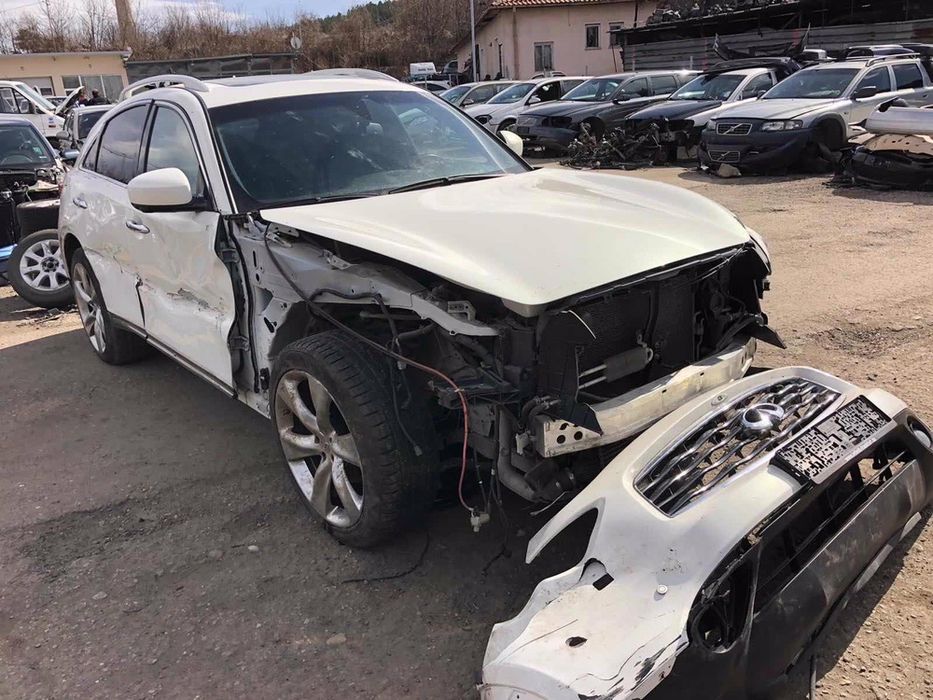 Infiniti Fx 30 3.0 D НА ЧАСТИ