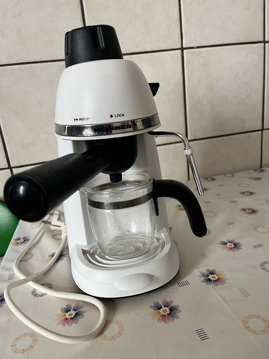 Espressor de cafea Heinner