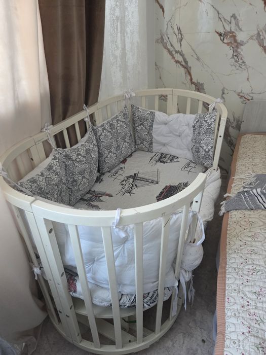 Продам Манеж кровать