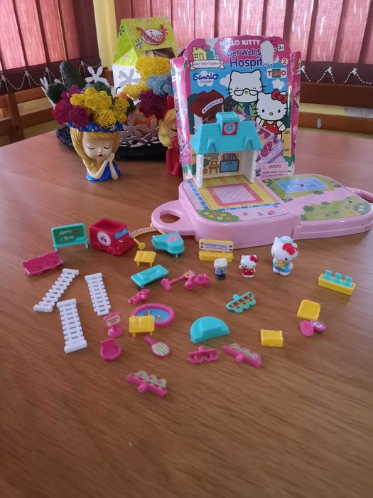 Колекция Хелоу Кити, Hello Kitty, доставка 3.40 лв с Български пощи.