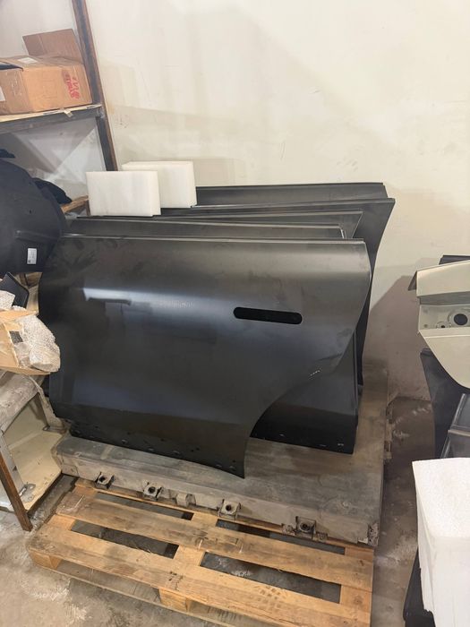 Кузовные запчасти на модели deepal и leapmotor