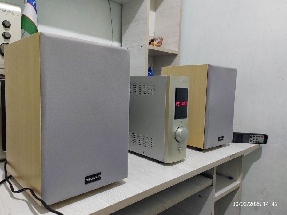 Muzikalniy sentr, Kalonka