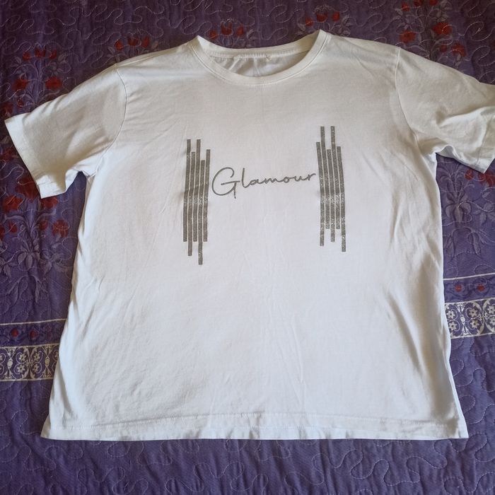 Продам 3 футболки