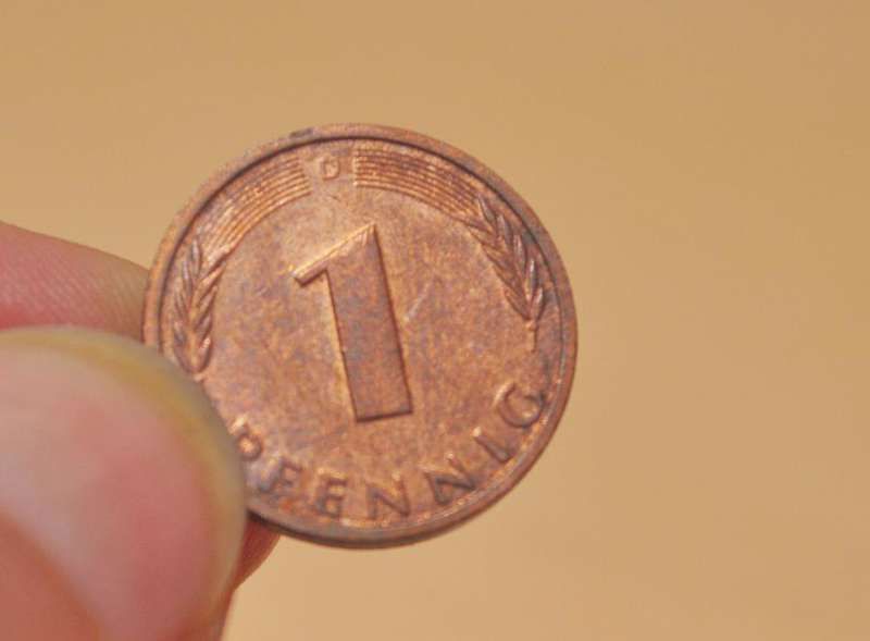 Продавам стари монети