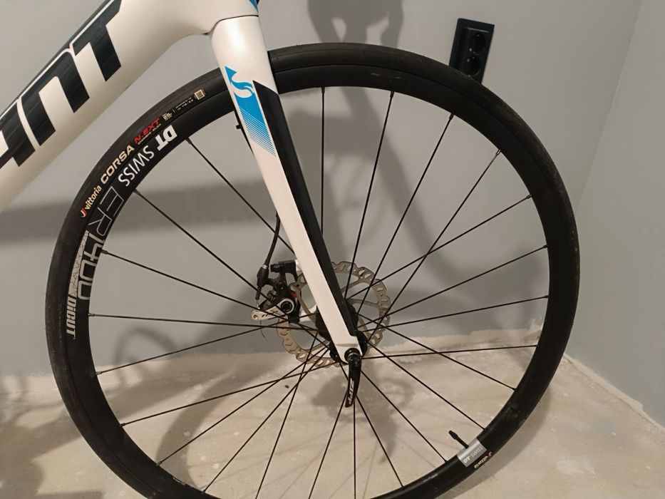 Giant Defy Advanced 2 (Размер M) – Карбон