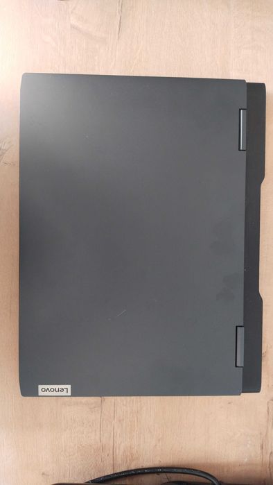 Продаю игровой ноутбук Lenovo