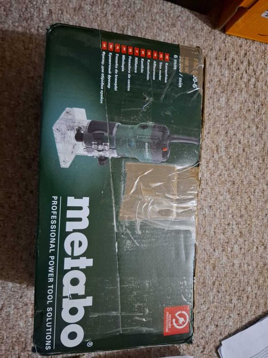 Mașină de frezat canturi (Freuză profesională pentru margini) Metabo, model FM 500-6