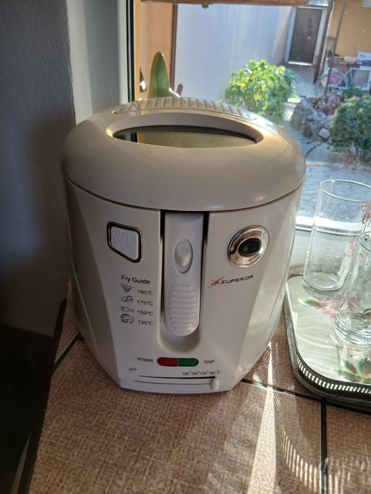 Friteuze aproape nou