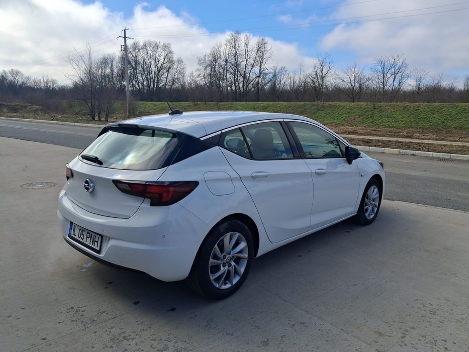 Opel Astra K 2021 1.2 benzina