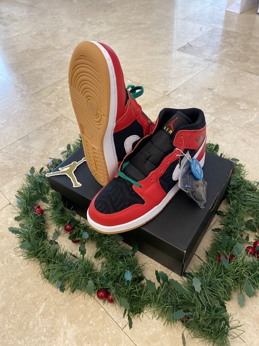 Jordan 1 mid se christmas
