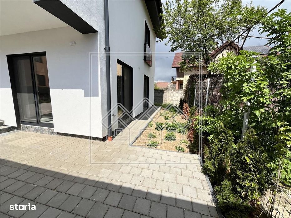 Casa individula de vanzare, 4 camere, la cheie - Turnisor