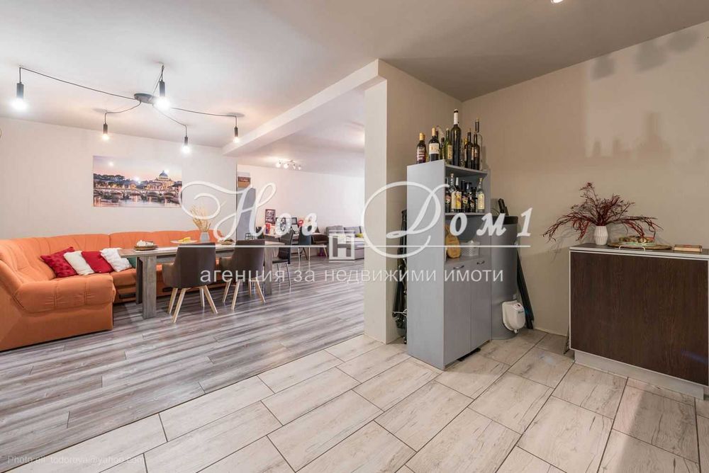 Продава се Тристаен апартамент в Варна, Победа - 140 кв.м за 2143 €/кв.м - Снимка #10