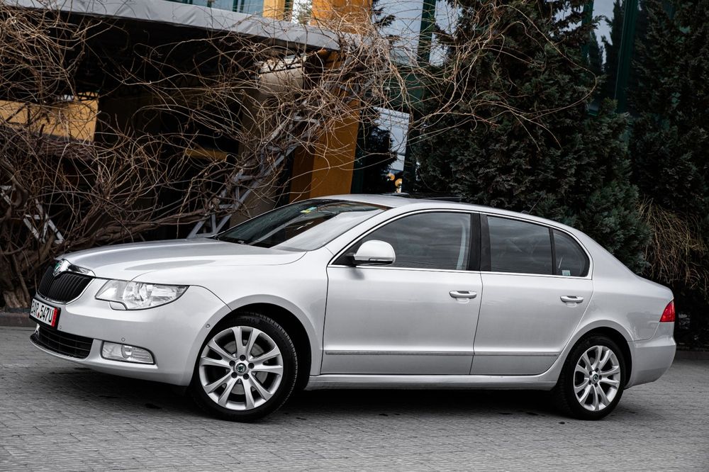 Skoda Superb 2010 /Benzină/ Automată