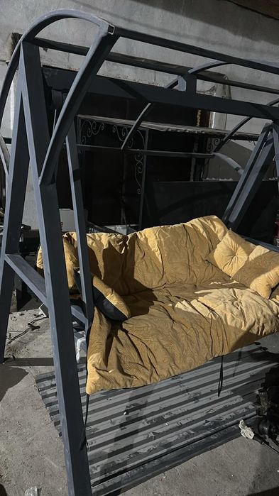 Продам качелю полный комплект