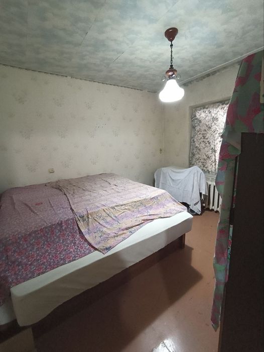 Сотилади 3 хона 72 м2 Водник-2 гиштли уй 77 серия